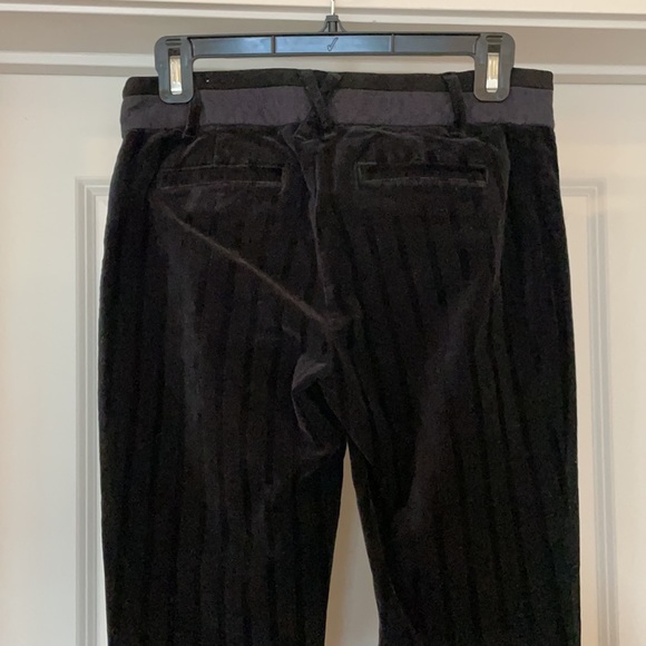 LIKE NEW ANTHROPOLOGIE CARTONNIER VELVET PANTS. LOVE THESE!!! - Picture 5 of 5